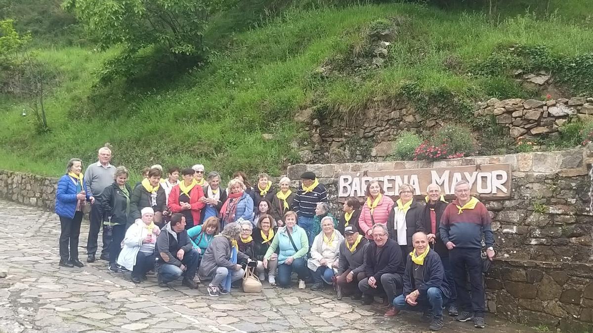 Los mayores de Amieva, en Bárcena Mayor (Cantabria).