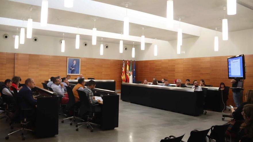 El Pleno sortea la composición de 72 mesas electorales de San Vicente para el 10N