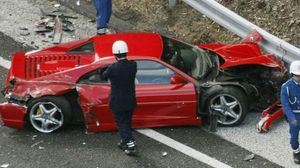 14 Ferrari, Lamborghinis i Mercedes han xocat en cadena al Japó.