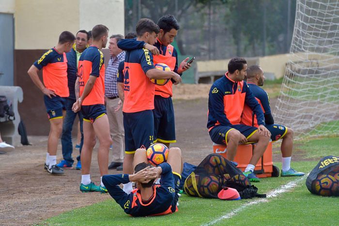 Entrenamiento de la UD en el campo de Las Burras