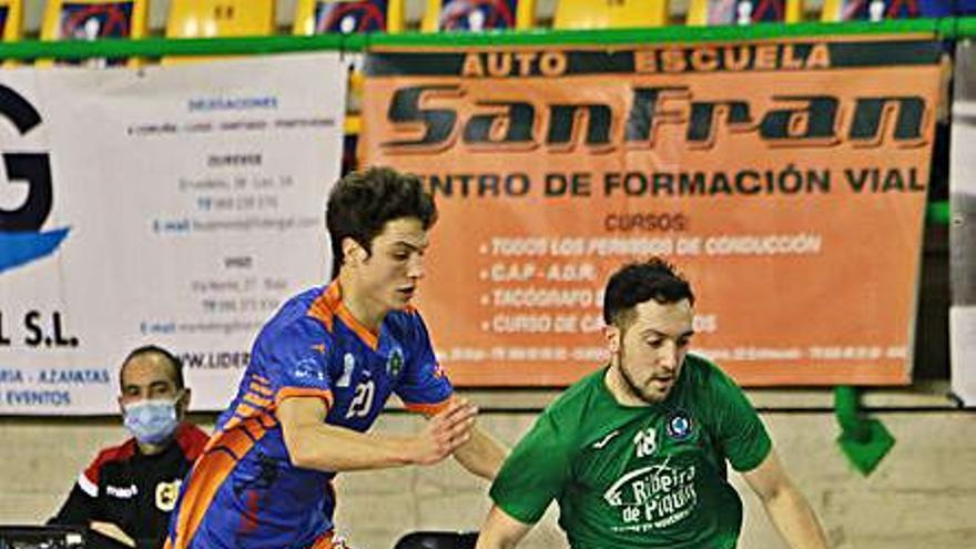 Partido frente al Ribeira.  |  // I. OSORIO