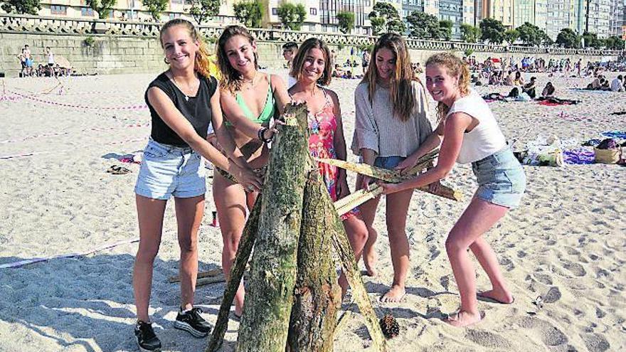 &quot;Vinieron dos amigas de Barcelona para que disfruten de la fiesta&quot;