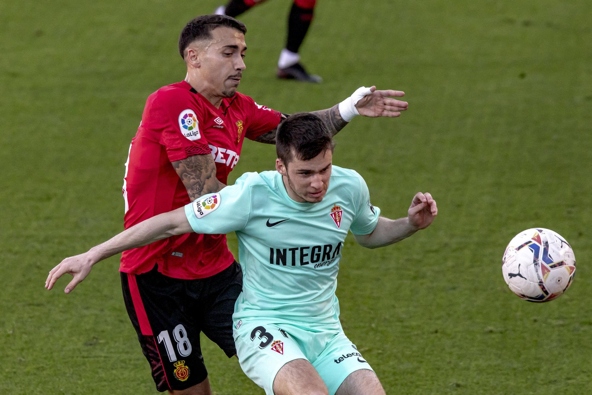 El Mallorca da por bueno el empate frente al Sporting