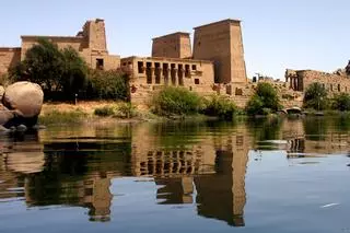 Uno de los viajes más fascinantes entre literatura y cine: cafés de El Cairo, templos del Nilo y el misterio de Agatha Christie