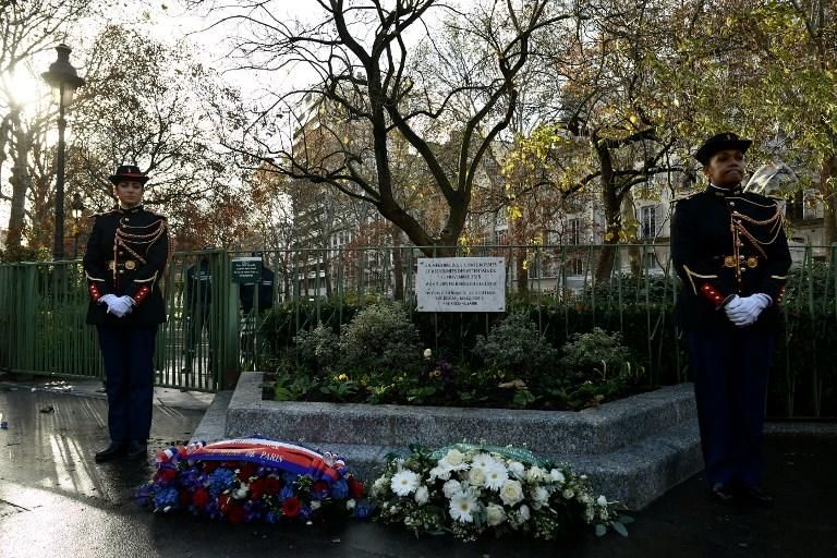 Francia homenajea a las víctimas del 13-N