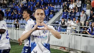El CD Tenerife traspasa a Luismi Cruz al Deportivo de La Coruña