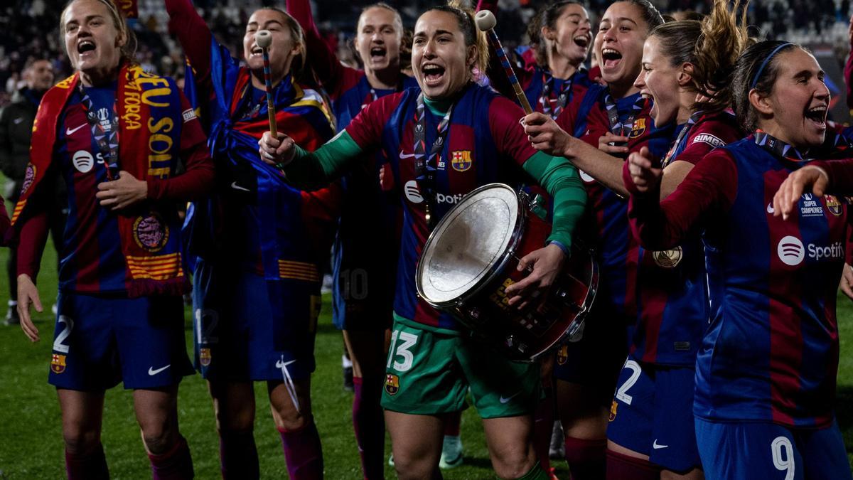 Las imágenes de Mariona, Patri Guijarro y Cata Coll en la final de la Supercopa