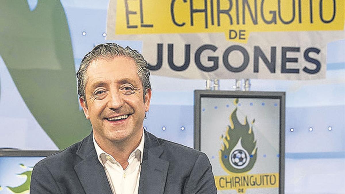 Josep Pedrerol y su equipo de tertulianos