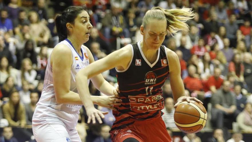 L&#039;Uni Girona perd Kristina Alminaite per a les semifinals