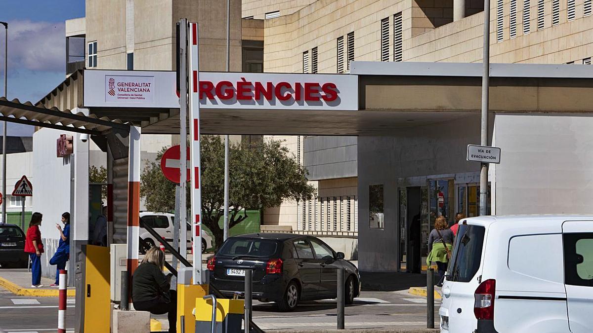 Urgencia del Hospital de la Ribera, en Alzira. | PERALES IBORRA