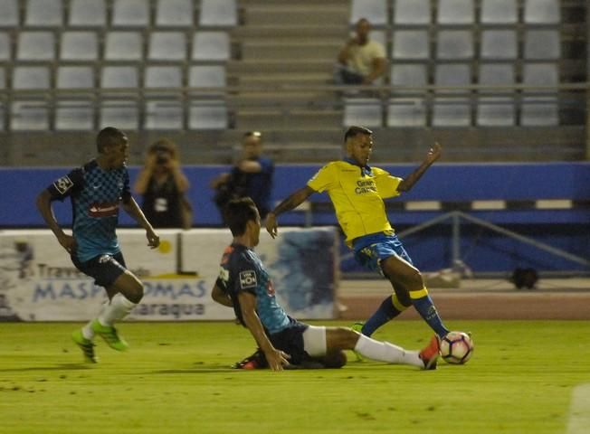 PARETIDO DE FUTBOL ENTRE LA UD LAS PALMAS Y EL ...