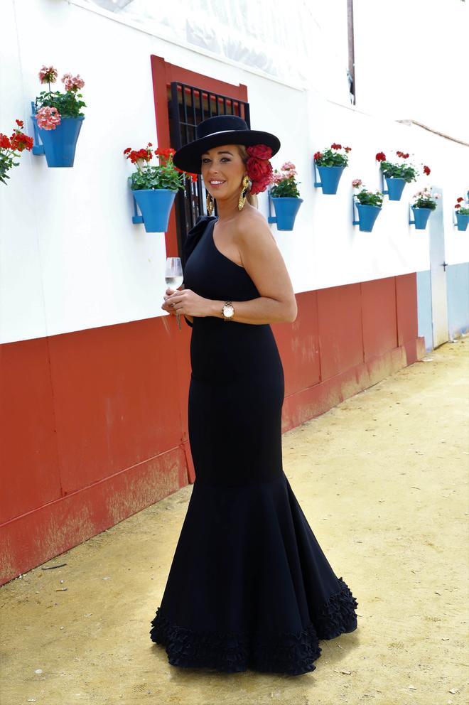 Trajes de gitana en El Arenal el lunes de Feria