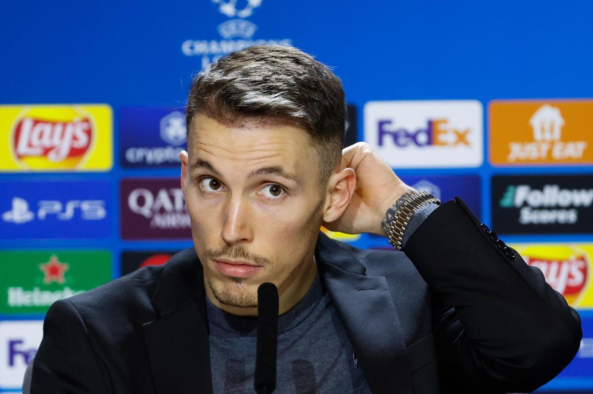 Grimaldo: "Quiero jugar en España y seguro que lo haré en el futuro"