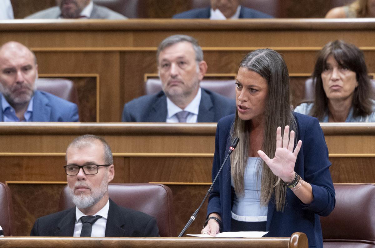 La portavoz de Junts en el Congreso, Miriam Nogueras, este miércoles durante la sesión de control al Gobierno.