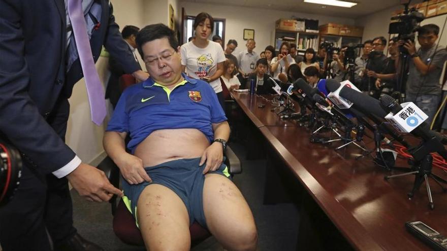 Detenido el legislador de Hong Kong que denunció torturas por un autógrafo de Messi