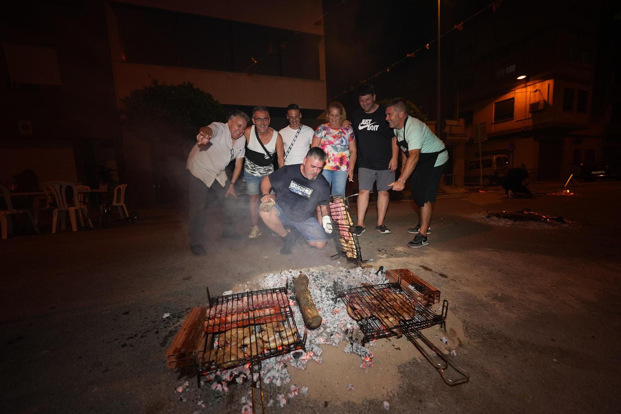 Las fotos de la Nit de la Xulla en las fiestas de barrio de Vila-real