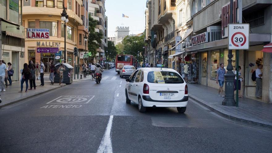 En el entorno de la Lonja ya se circula a 30 km/h.