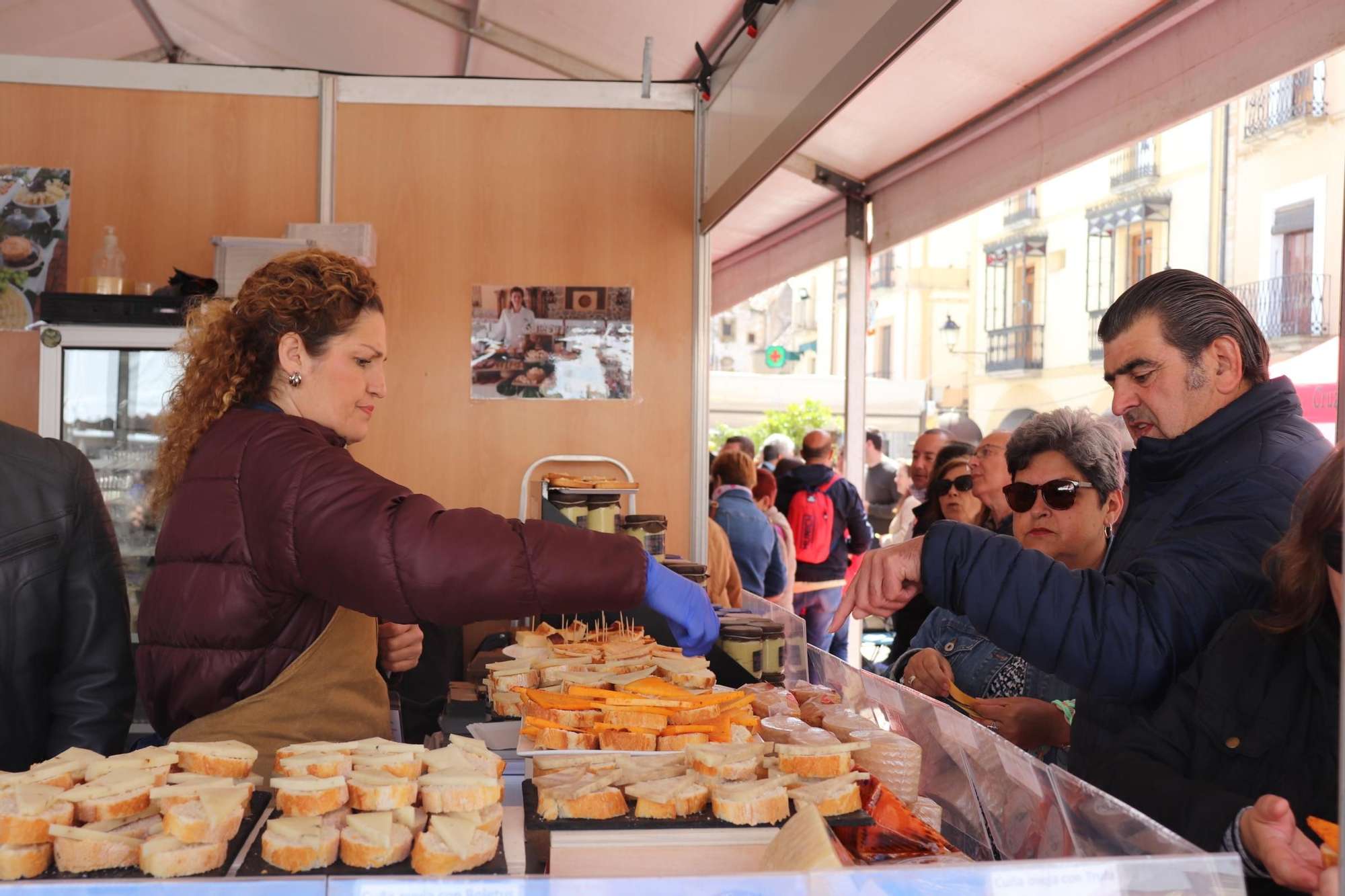 Primera jornada de la Feria Nacional del Queso de Trujillo