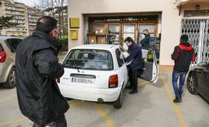 Els municipis catalans sense accés presencial a la banca en van baixar de 51 a 32 el 2022