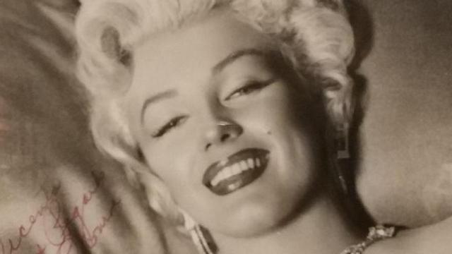 La foto firmada de la Monroe.