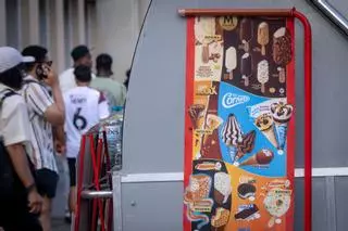 La OCU avisa: muchos helados bombón llevan más grasa de coco y palma que nata