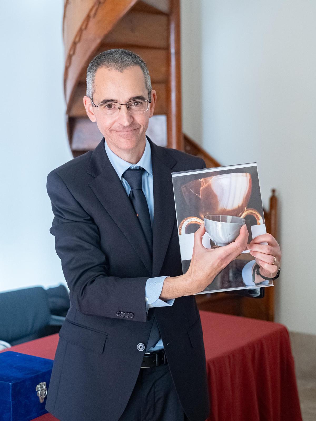 Zarzo defendió la autenticidad de la copa