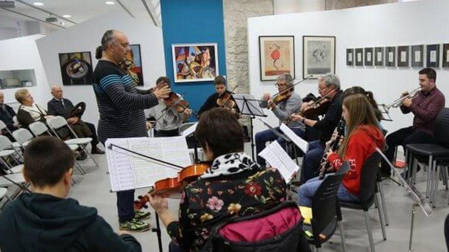 Muere el director de la Orquesta de Mequinenza