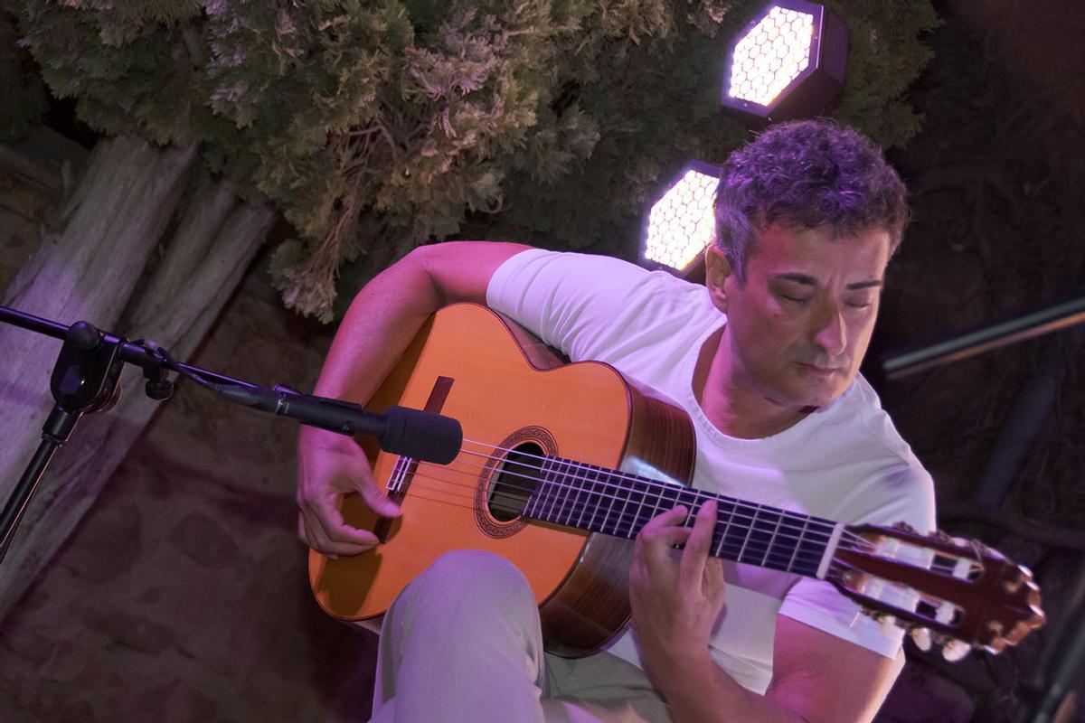 Els Vespres a l’Era de Sant Joan de Vilatorrada tornen aquest divendres amb un doble concert Els Vespres a l’Era de Sant Joan de Vilatorrada tornen aquest divendres amb un doble concert