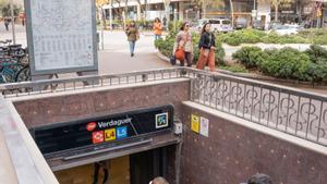 TMB procura reduir l’excés  de vibracions  del metro