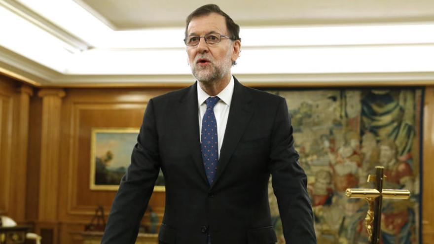 Rajoy jura el càrrec i ja prepara el seu nou govern