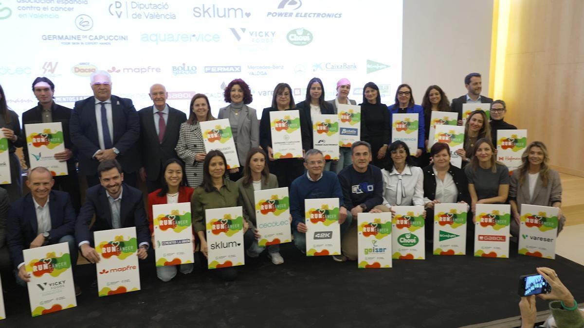 Presentación del calendario RunCáncer 2026