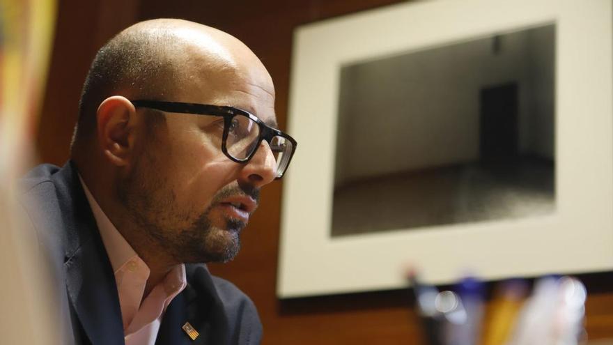 Alcaldes del PAR en Teruel piden a Alberto Izquierdo que salga del partido tras su fichaje por Azcón: "El PAR no se vende"