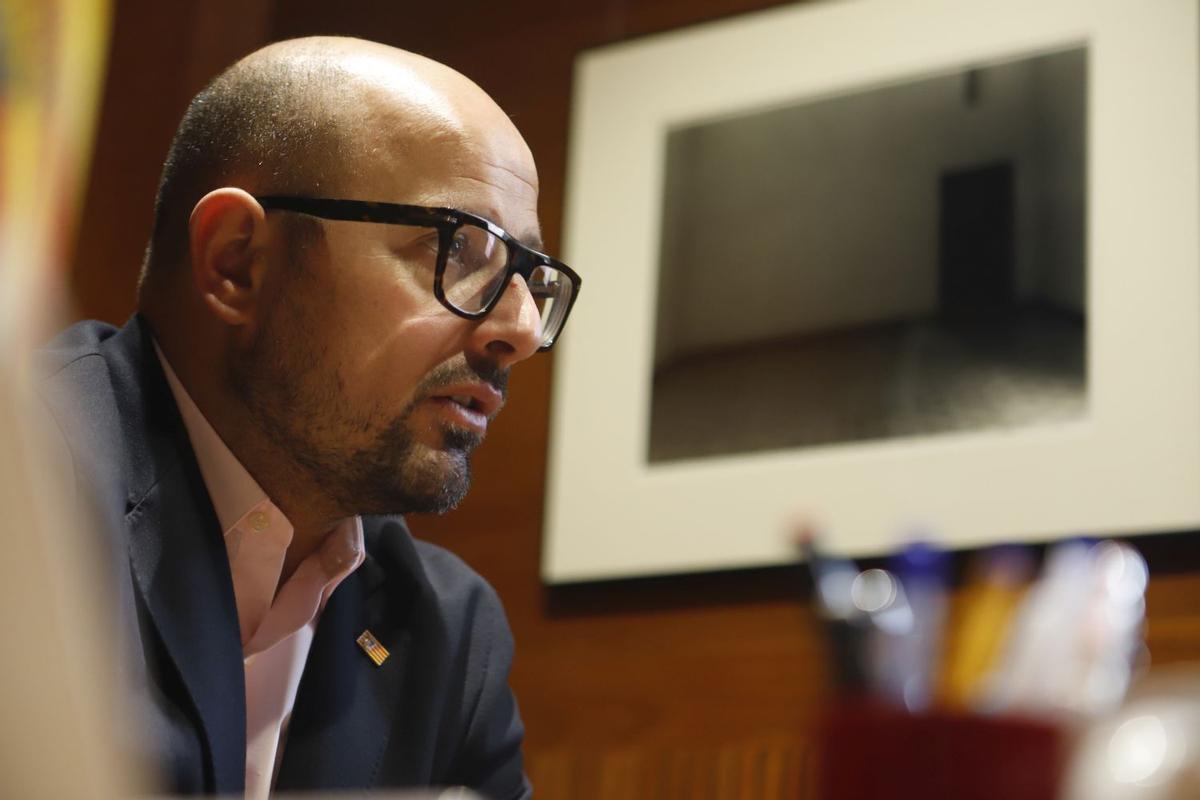 Alberto Izquierdo analiza los resultados electorales en una entrevista con EL PERIÓDICO.