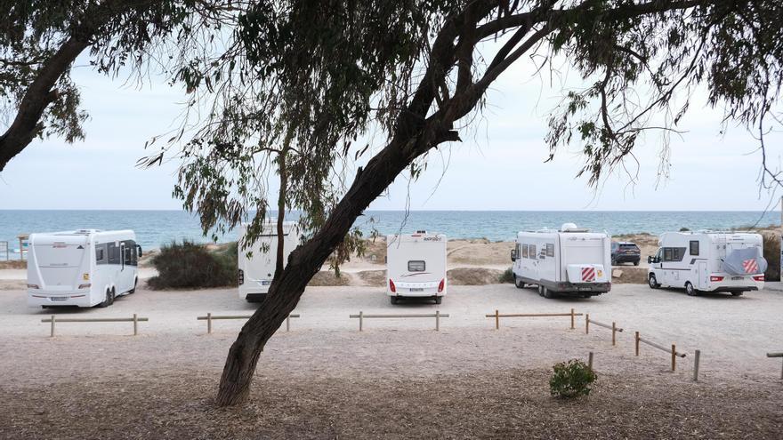 El conflicto en Elche destapa que España necesita 2.000 áreas de descanso para autocaravanas