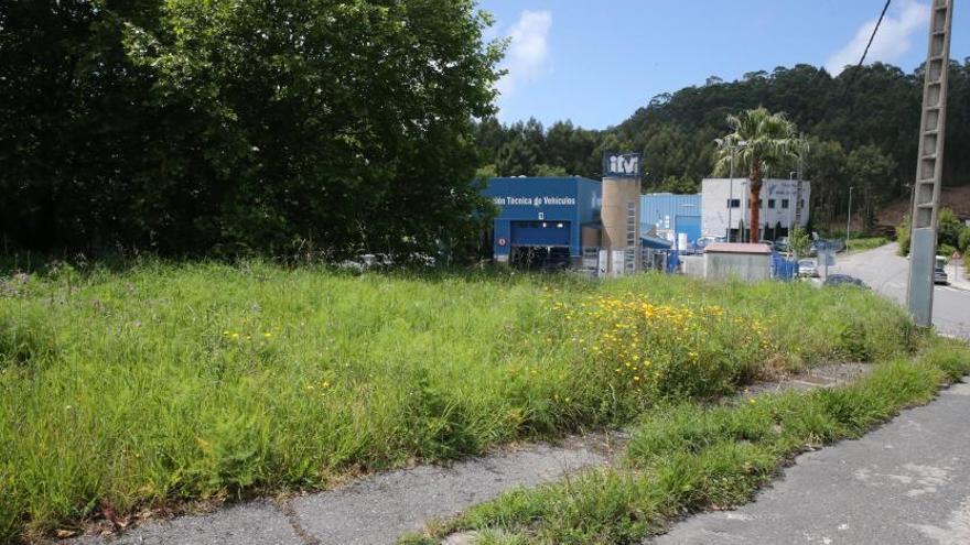El Concello adjudica por 32.000 euros el proyecto de aparcamiento en Castiñeiras