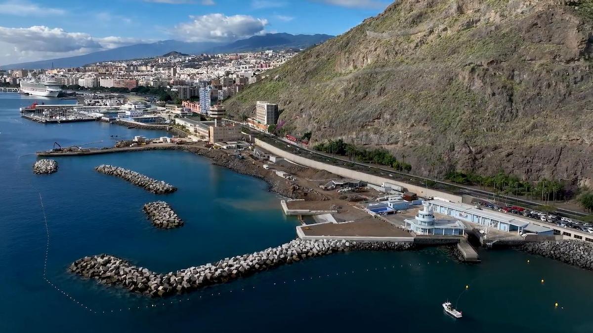 Vista aérea de la ejecución del proyecto de la Zona de Charcos de Valleseco, en Santa Cruz de Tenerife.