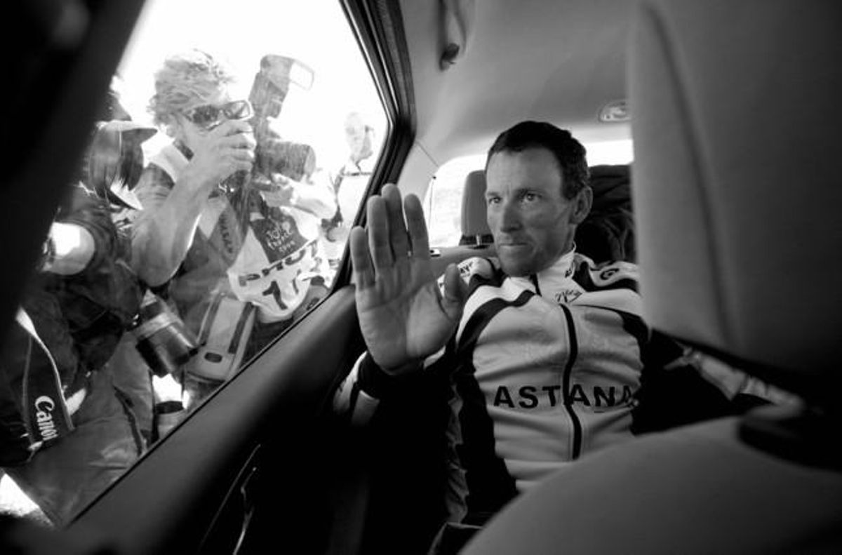 Primer premi en reportatge d’esports. Imatge sobre el retorn a l’alta competició del ciclista Lance Armstrong.
