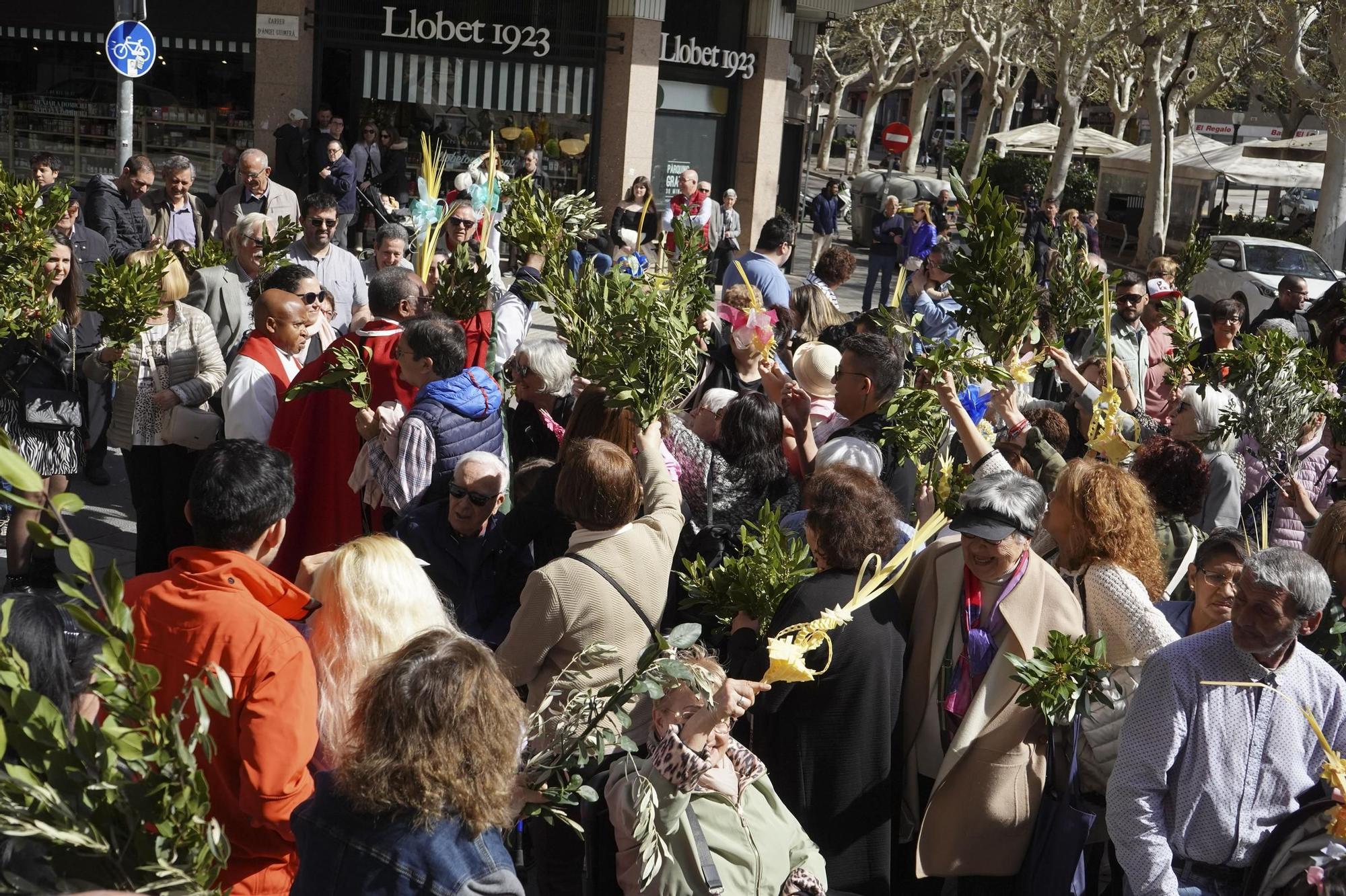 Imatges de la benedicció de Rams a Manresa