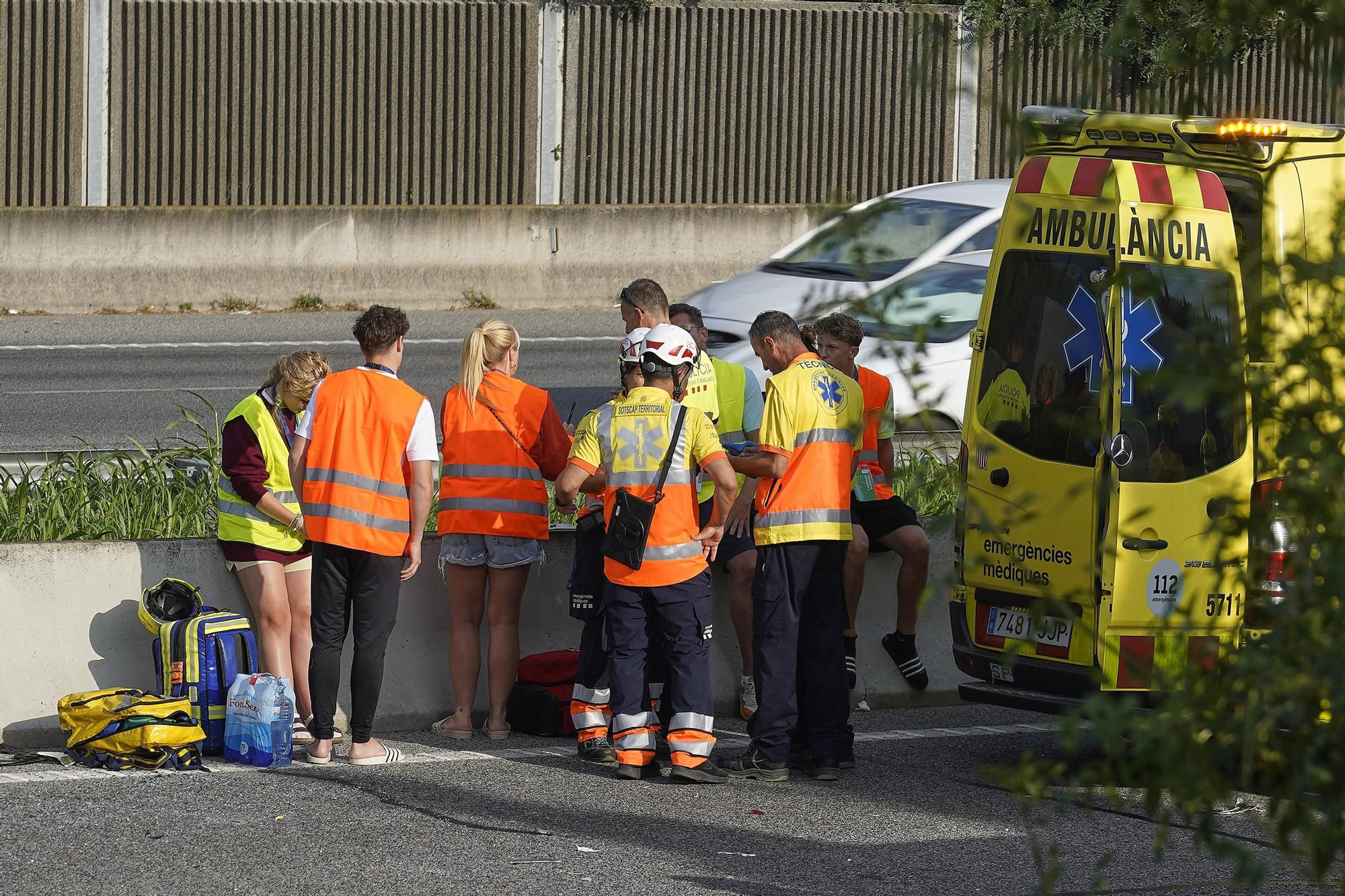 Les imatges de les cues quilomètriques a l’AP-7 per un accident múltiple a Salt