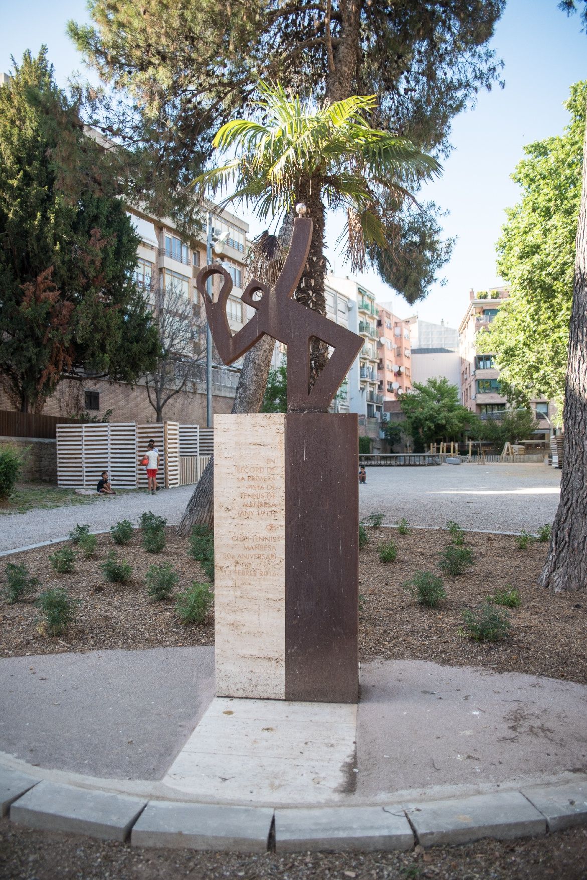 Així és el nou jardí del pati del Casino de Manresa