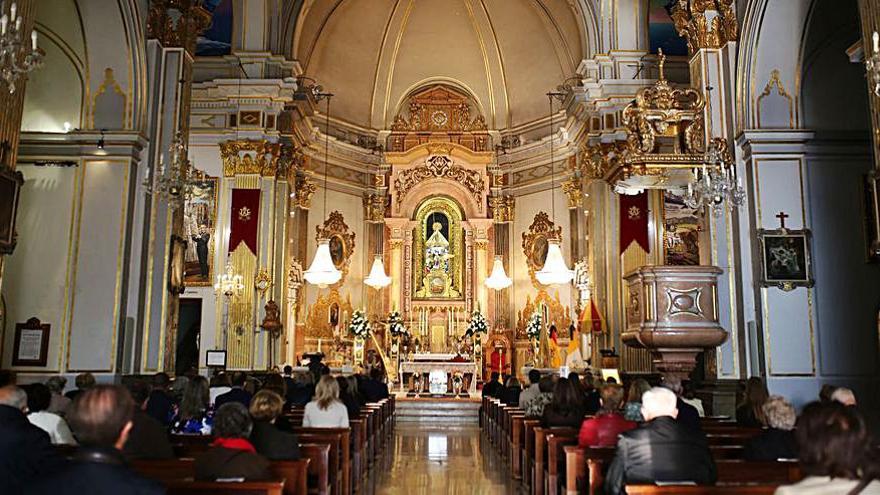33 La Basílica del Lledó acogerá hoy la misa dedicada a la patrona.