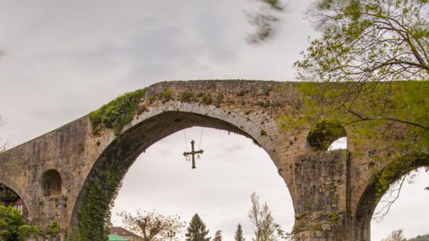 Cangas de Onís se engalana para Fitur: el concejo asturiano pone en valor su paisanaje