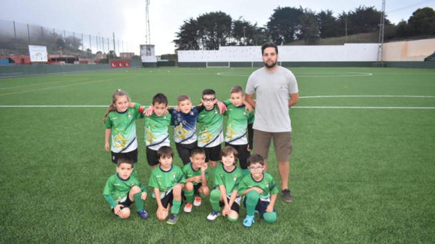 La formación del Esperanza, en su partido ante el Sobradillo.