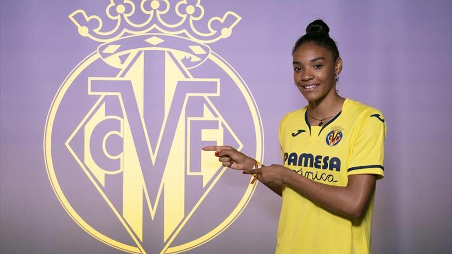 Salma Paralluelo, fichaje para Villarreal... y Playas