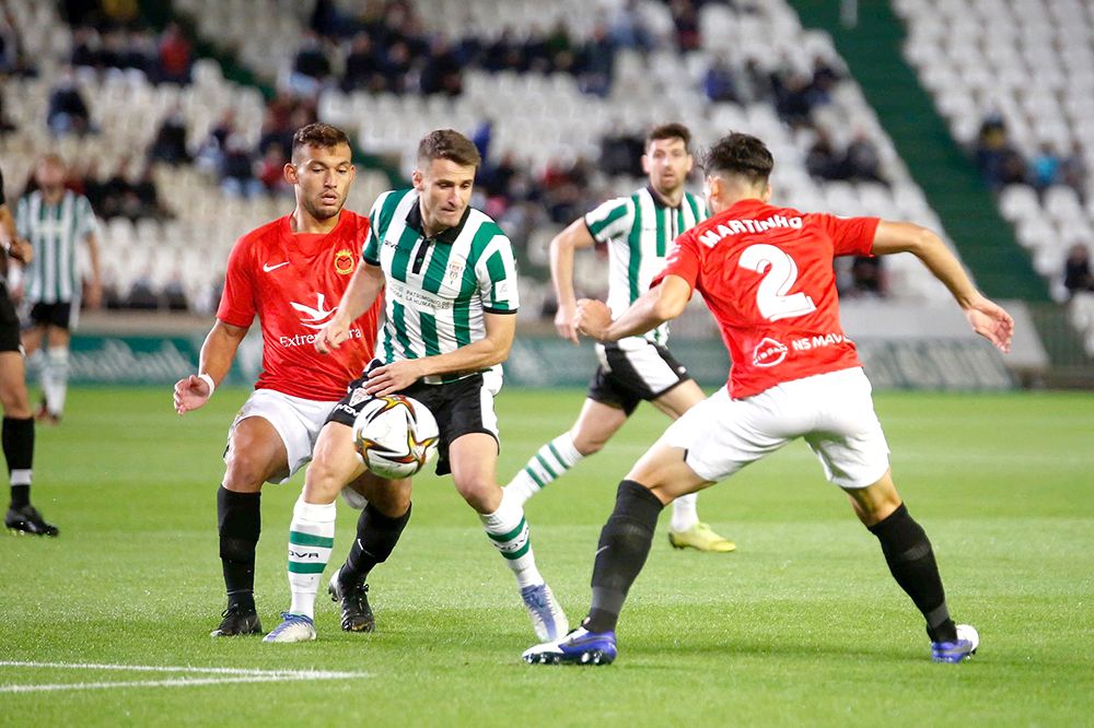 Las imágenes del Córdoba CF - Montijo