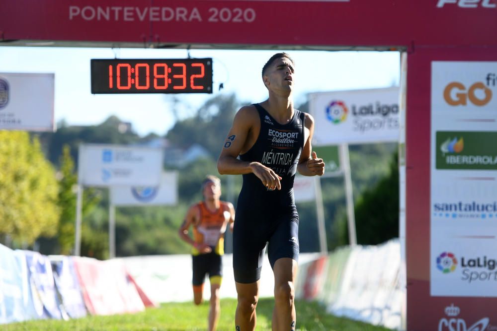 Los favoritos cumplen en el Campeonato de España de Triatlón Sprint en Pontevedra