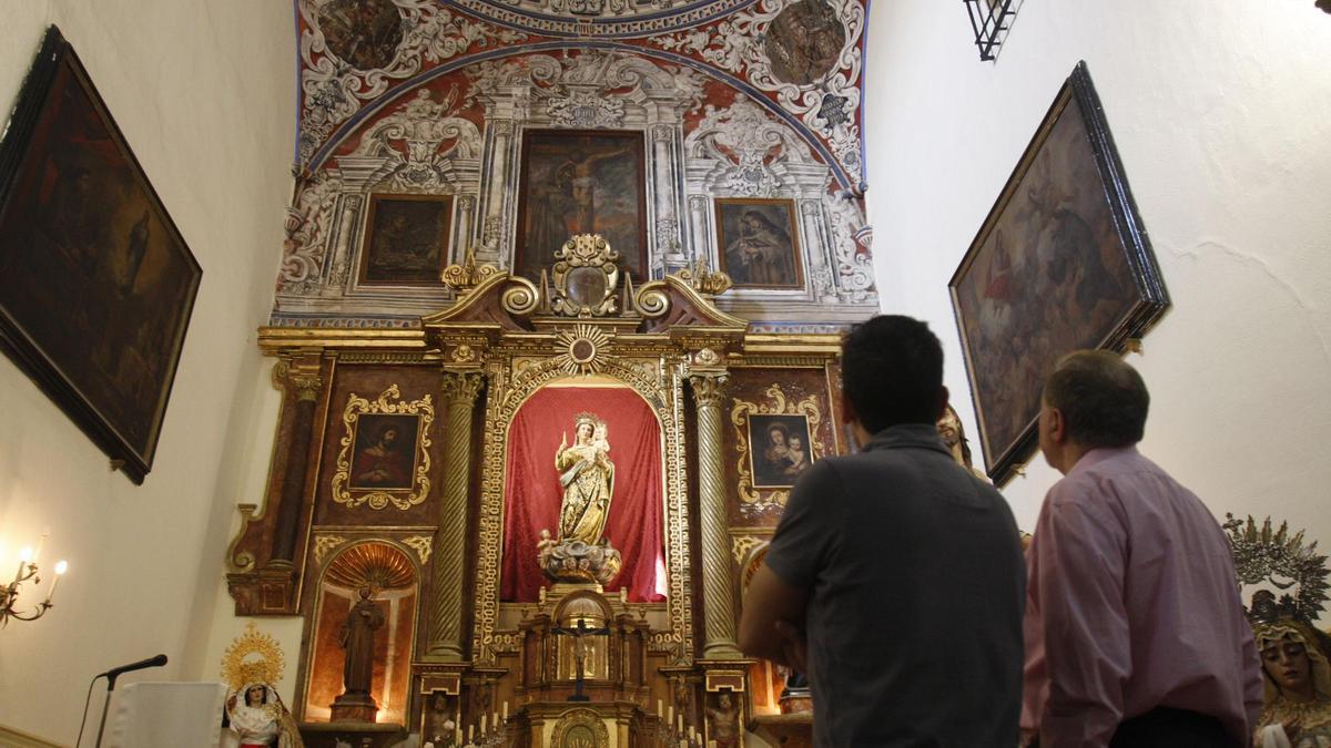 Interior de la iglesia del Asilo de los Ángeles.