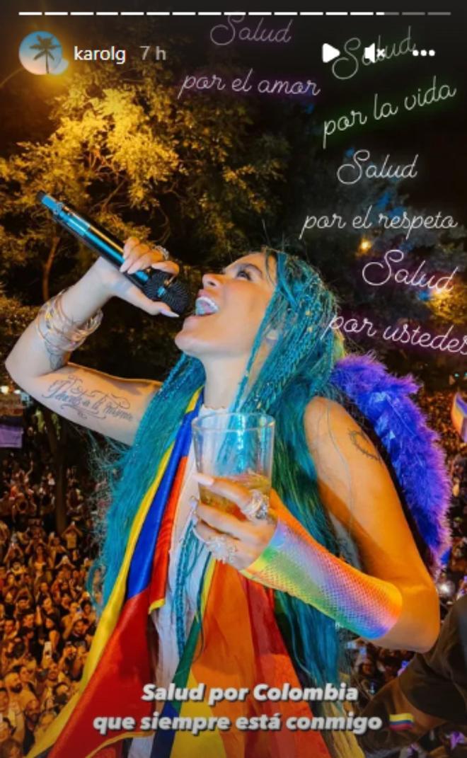 Karol G en el orgullo