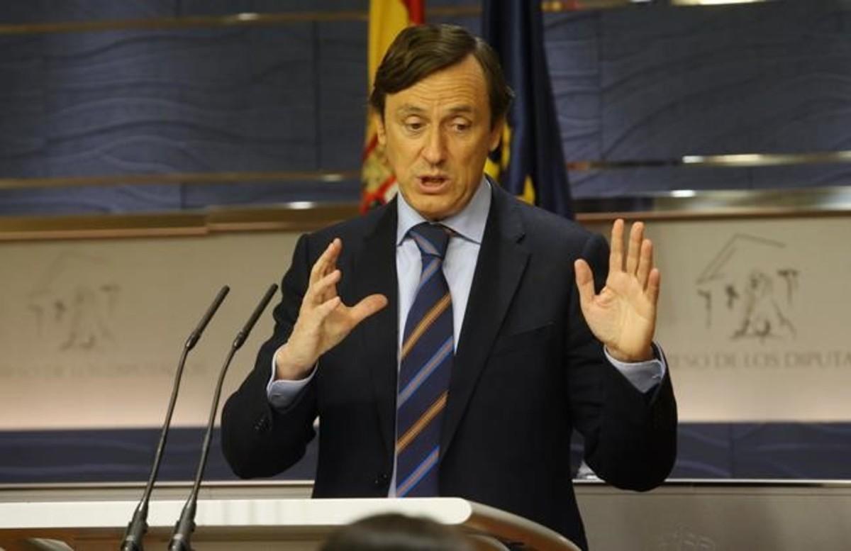 Rafael Hernando, en una rueda de prensa.