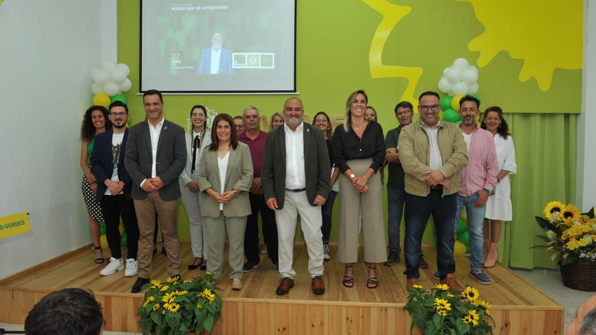 La candidatura de IR-Verdes en el acto, anoche.